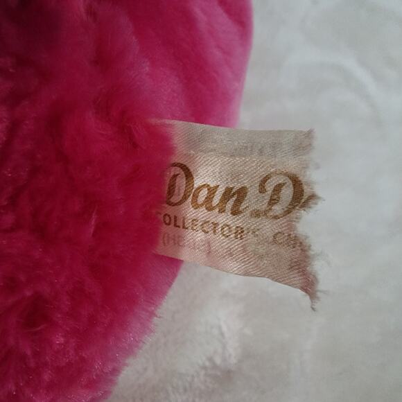 Dan Dee Jumbo Dog Plush 26" Hot Pink Fur Sewn Sad Tired Eyes Floppy Lays Flat - Picture 9 of 10